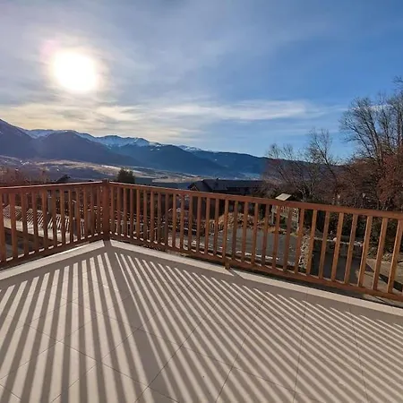 Сasa de vacaciones Superbe Maison Neuve Au Calme Au Coeur De Font-romeu
