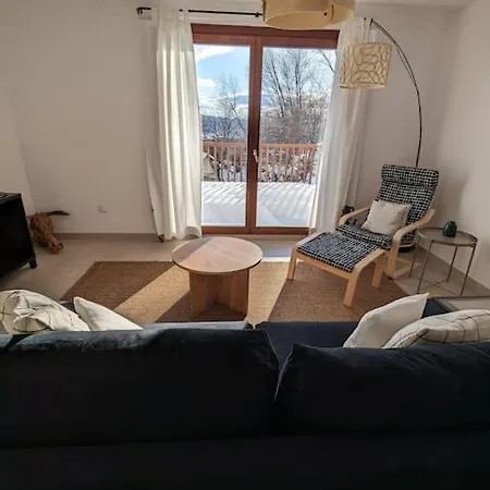 Superbe Maison Neuve Au Calme Au Coeur De Font-romeu Сasa de vacaciones *
