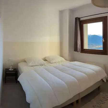 Superbe Maison Neuve Au Calme Au Coeur De Font-romeu Сasa de vacaciones *